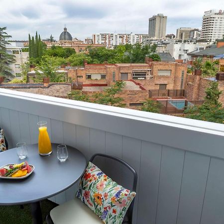 Nh Paseo De La Habana Hotel Madrid Exterior photo